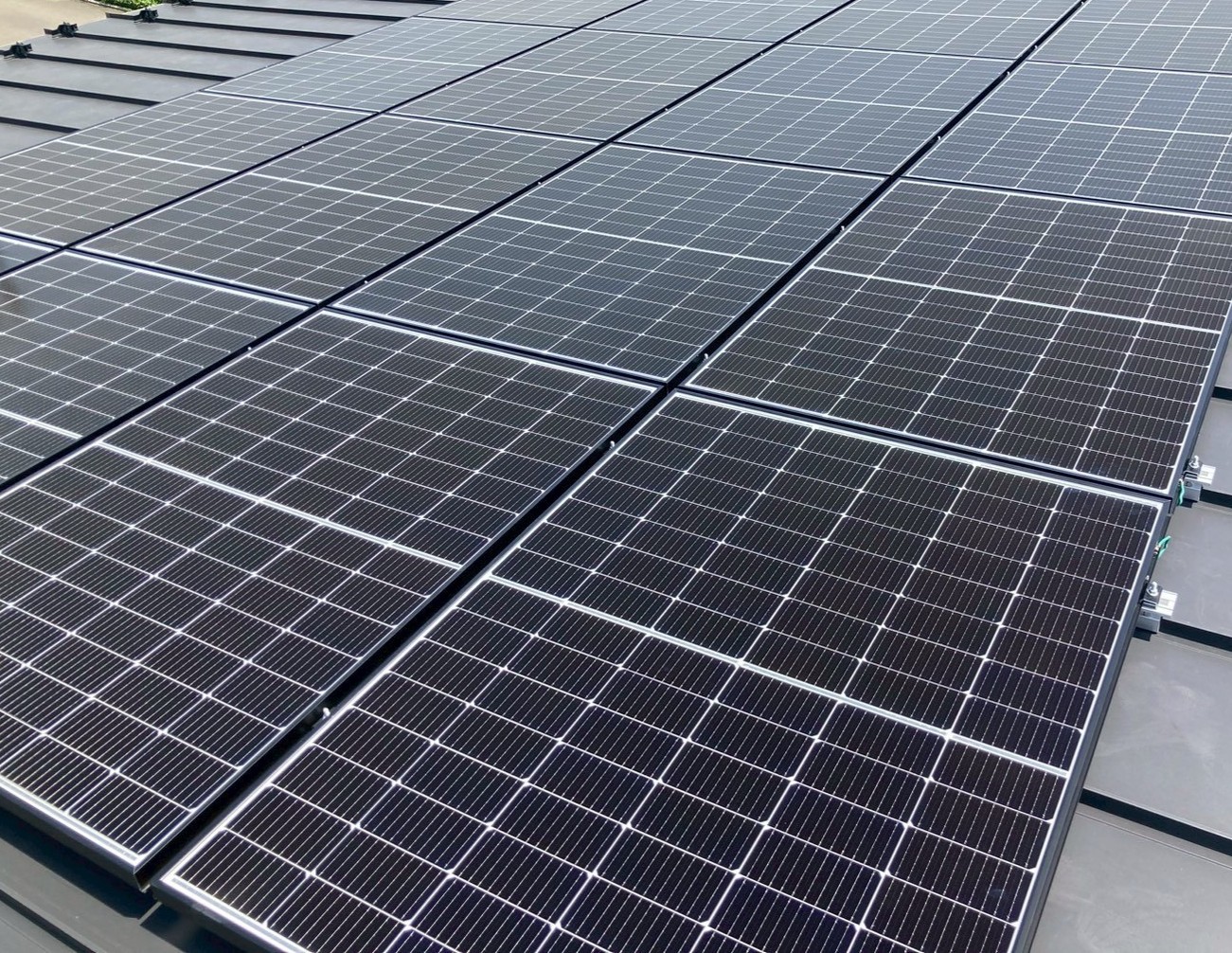 太陽光パネル・蓄電池設置工事